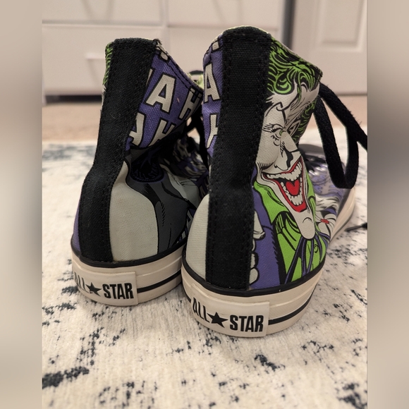 Batman & Joker Converses! DC Comics Edition Men's Size 8 - Picture 5 of 11